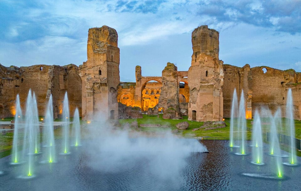 Rom: Eingang zu den Caracalla-Thermen mit digitalem Stadt-Guide Rom: Eingang zu den ...