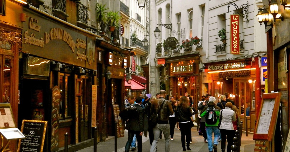 Paris: Latin Quarter 2.5-Hour Private or Group Walking Tour | GetYourGuide