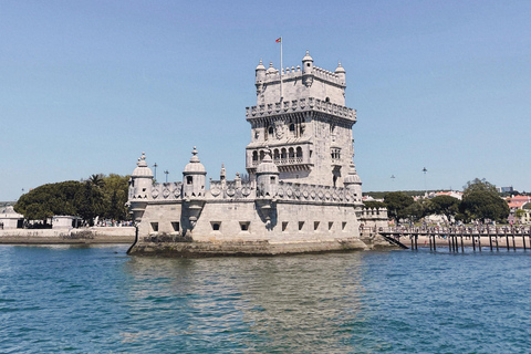 Lisbon: Brunch on Board a Beautiful Catamaran Private