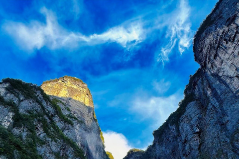 Zhangjiajie: Tianmen Mountain Ticket & Wingsuit Tips Zhangjiajie: Tianmen Mountain (Line B)