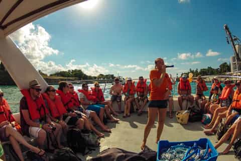 Punta Cana: Full-Day Snorkeling Tour to Catalina Island