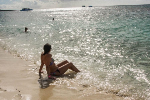 Punta Cana: tour de 1 día de esnórquel en Isla CatalinaEsnórquel en Isla Catalina - Tour estándar
