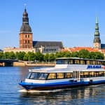 Riga: crociera panoramica tra le principali attrazioni della città con bar e Wi-Fi