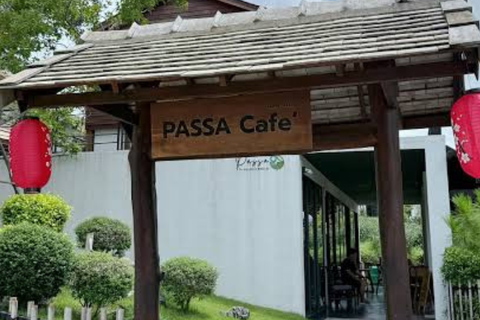 Chiang Mai: Mae Kampong Village Trek & Local Food Experience