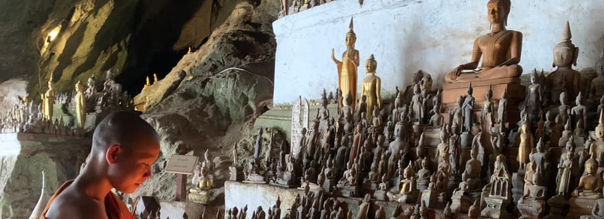 Excursion sur la rivière jusqu'aux grottes de Pak - Ou (Déjeuner à bord)