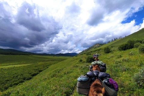 Ulaanbaatar: 9-Days Khagiin Khar Nuur & Horse Trekking Tour