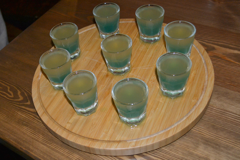 Baku City Pub Crawl met shots