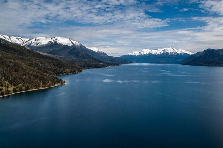 Bariloche: Circuito Grande Tour with Hotel Pickup Circuito Grande Tour in English or Portuguese
