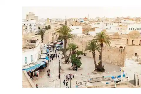 Tunis/Monastir/Hammamet: Coastal Day Trip with Guide