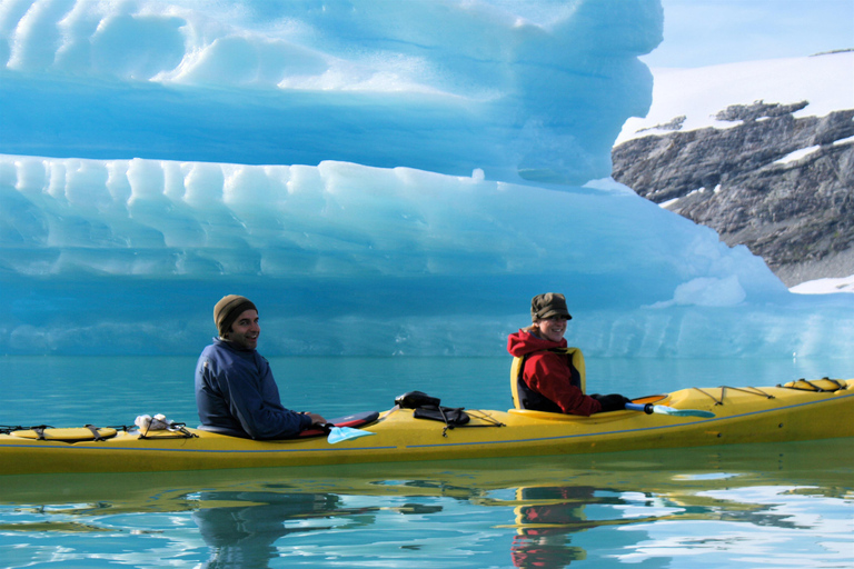 Stygge: Kayaking and Glacier Hike