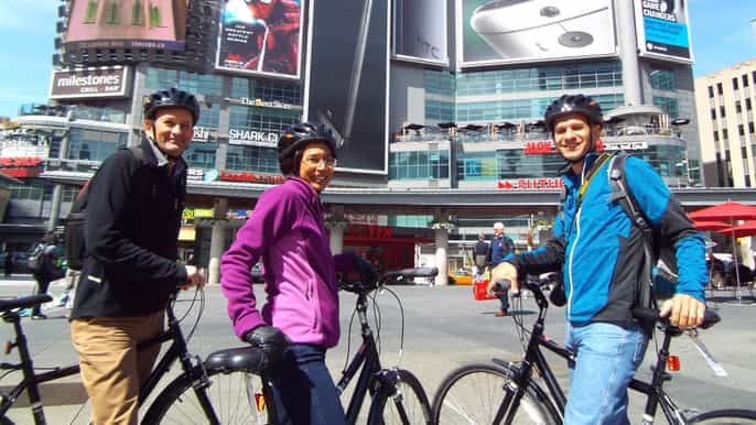 toronto heart of downtown 3.5hour bike tour