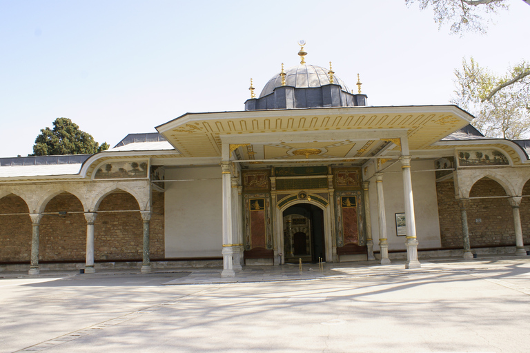 Istanbul Ottoman Splendors: 4-Hour Tour Istanbul's Ottoman Splendors: 4-Hour Tour