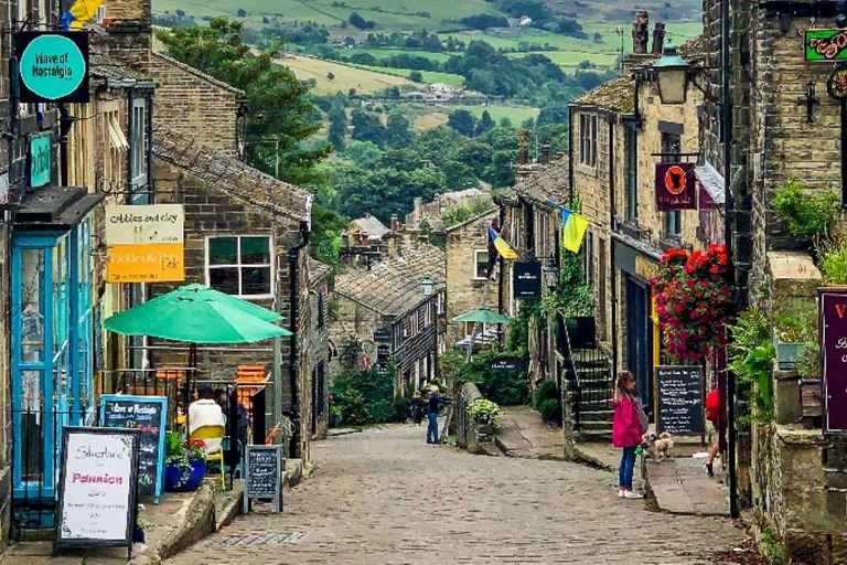 Vanuit Manchester: Tour in kleine groep door Dales &amp; Brontë Country