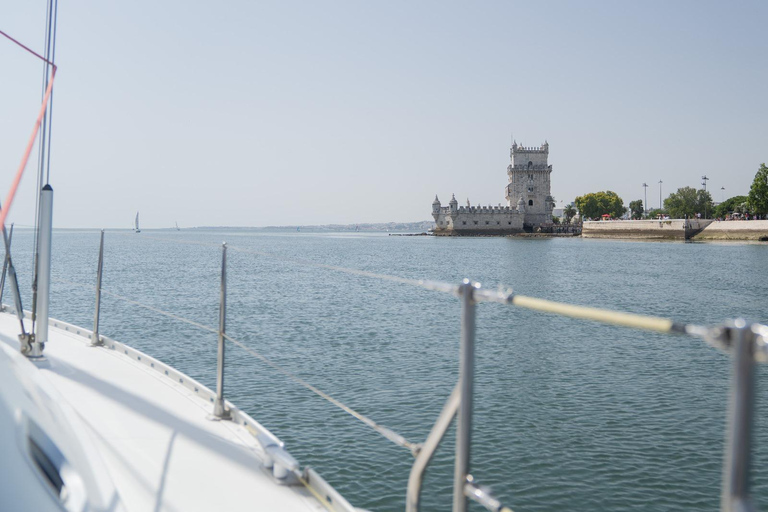 Lisbon: Yacht Sailing Tour With Portuguese Wine and History 2h Private - Lisbon Yacht Sailing Tour With History
