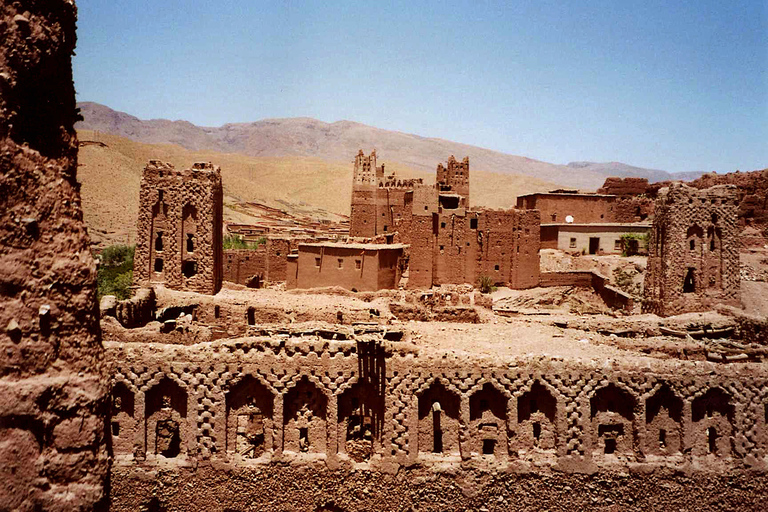 Ait-Benhaddou e Ouarzazate: trekking di 2 giorni da Marrakech