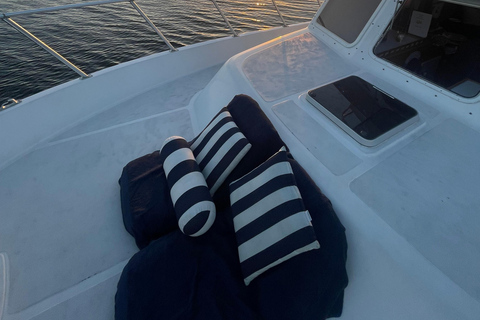 Miami : Dîner-croisière privé pour 2 personnes sur un yacht.