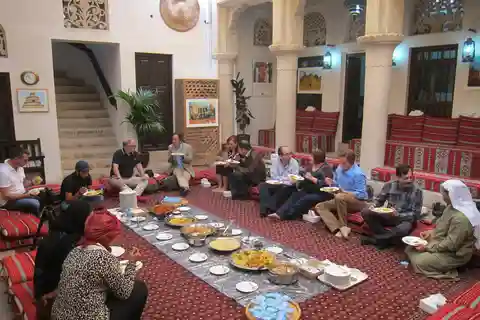 Dubai: Emirati Brunch & Culture