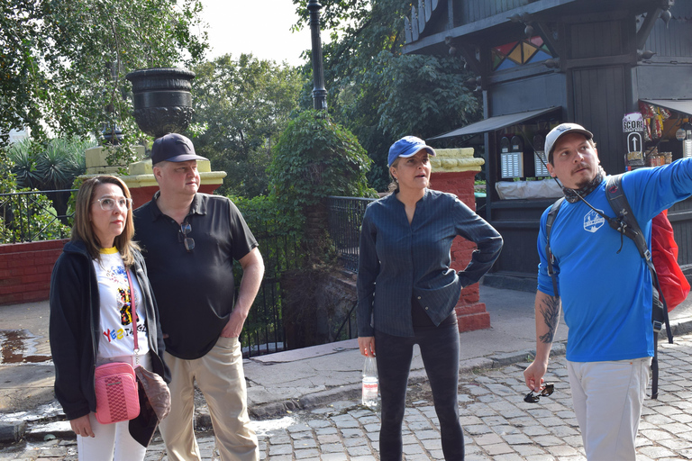 Discover downtown Santiago from Santa Lucía Hill to the Plaza de Armas. Discover downtown Santiago from Santa Lucía Hill to the Plaza de Armas