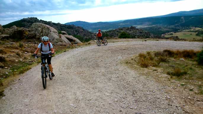 madrid mountain biking day trip
