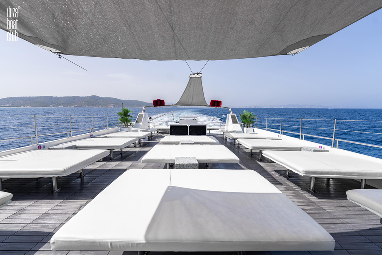 Ibiza: Half Day Pass at Ibiza Boat Club with Brunch & Drinks Bottomless Brunch Boat Party: General Admission