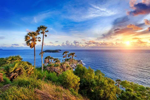 Phuket: Amazing Sunset View & Local Market Tour