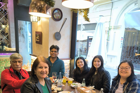 Malaga: Private Highlights and Hidden Treasures Tour