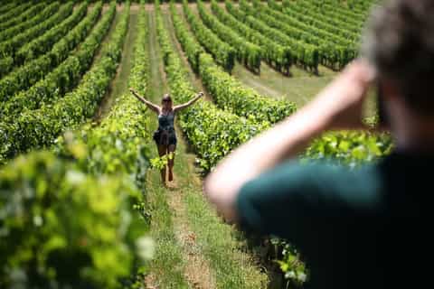 afternoon wine tasting in the medoc region