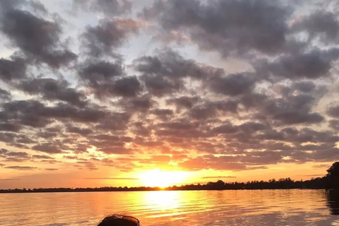 Winter Haven: Chain of Lakes Sunset Cruise with Guide Two Hour Sunset Cruise