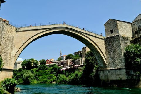 Mostar i wodospady Kravica - wycieczka prywatnaPrywatna wycieczka z Dubrownika do Mostaru i wodospadów Kravice