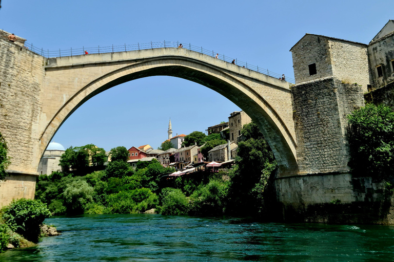 Mostar i wodospady Kravica - wycieczka prywatnaPrywatna wycieczka z Dubrownika do Mostaru i wodospadów Kravice