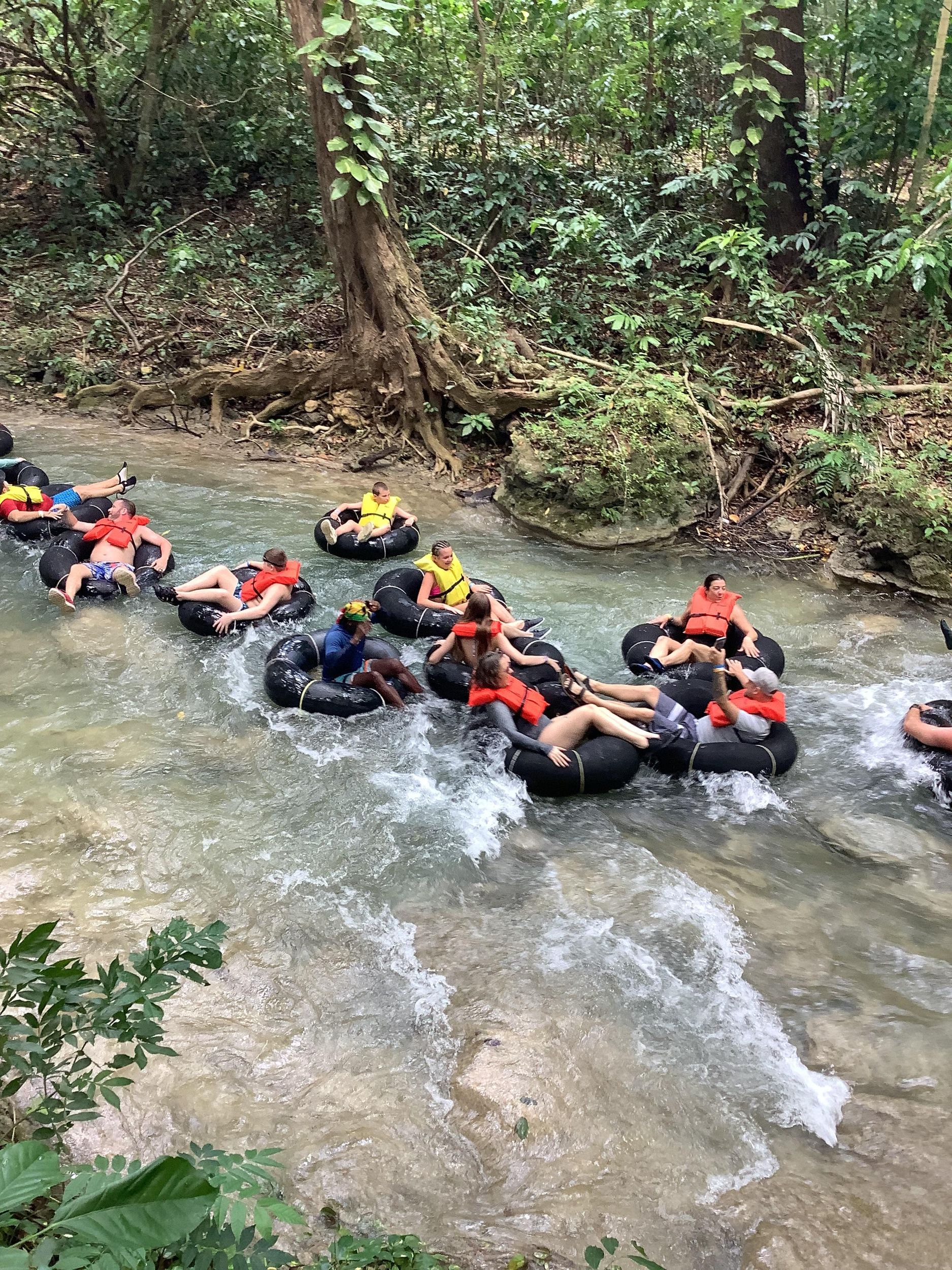 Falmouth: Dunn's River Falls und White River Tubing Combo