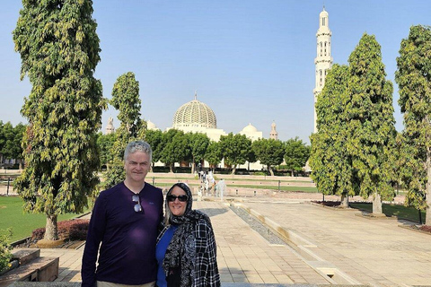 Muscat Full-Day Sharing Experience with Omani Coffee & Bread