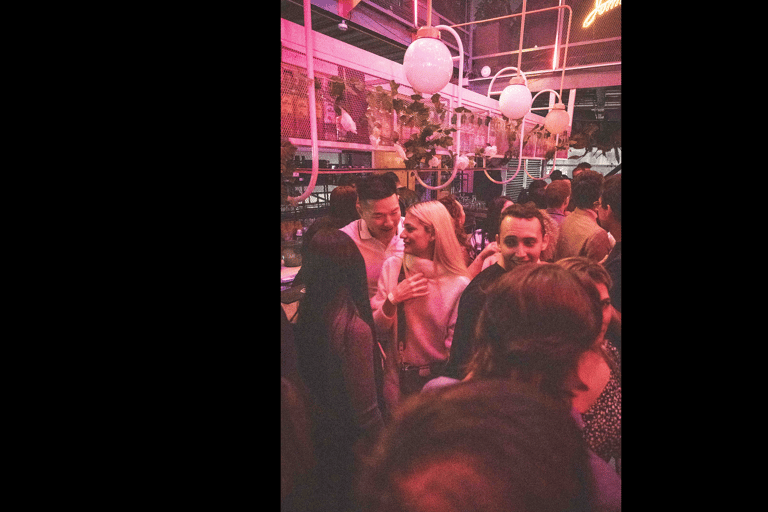 Bogotá: Zona Rosa Pub Crawl with Beer and Cocktails