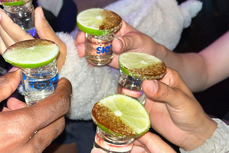 Medellín: Salsa, Bachata, Rooftops, Clubs and Local Drinks Latin Dance & Nightlife Experience