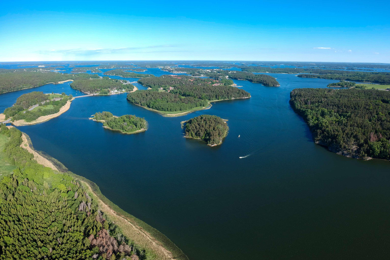 Croisière sur l'archipel de Stockholm, visite à pied de Gamla StanCroisière en bateau sur l'archipel de Stockholm, visite à pied de Gamla Stan