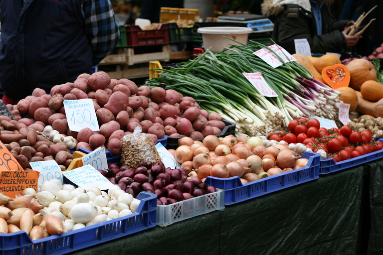 Budapest: Degustación de comida y vinoViaje en grupo reducido