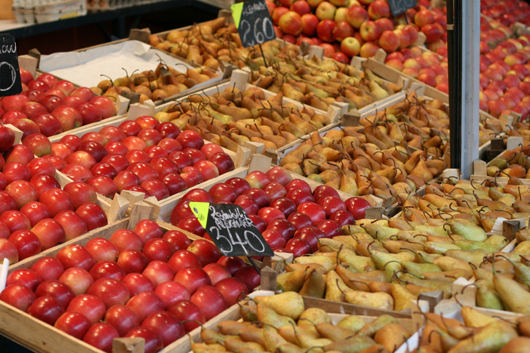 Budapest: Degustación de comida y vinoViaje en grupo reducido