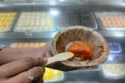 Midtown Madness - Kolkata's Street Food and Nightlife Midtown Madness - Kolkata's Street Food and Nightlife