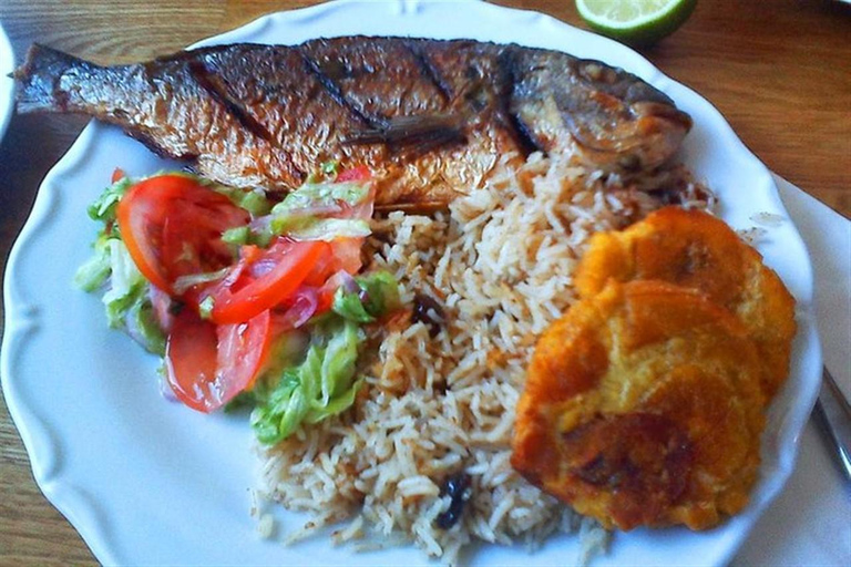 Cartagena: La Boquilla Fishing Village Tour with Cooking