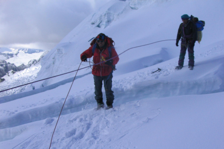 Huaraz: Mateo Mountain Climbing Day Trip