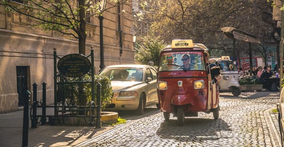 Budapest: 2-stündige private Tuk Tuk-Tour (romantische Tour)