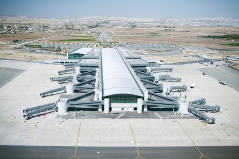 Traslado privado del aeropuerto de Larnaca a Nicosia