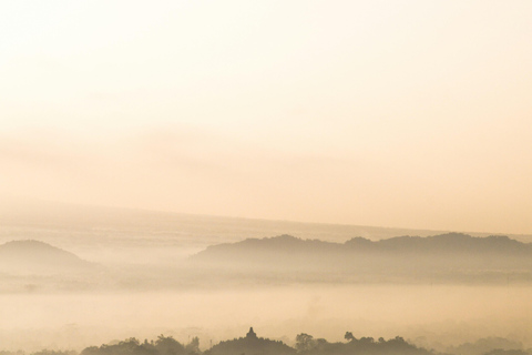 Yogyakarta: Borobudur Sunrise & Chicken Church with Transfer