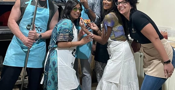 Sorrento: Vineyard Tour and Pizza-Making Class