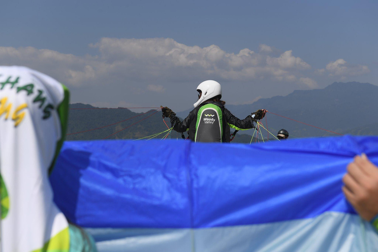 Hanoi: 7-Day Paragliding Training Course for Beginners