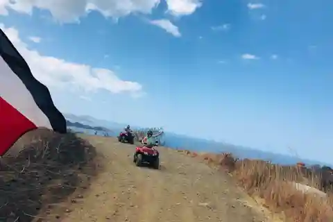 Guanacaste: Aventura en quad por la playa y la montaña