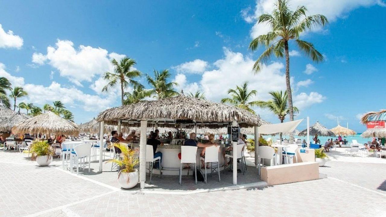 Ab La Romana: Katamaranfahrt zur Isla Catalina mit Mittagessen