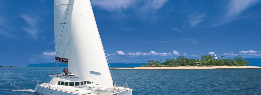 Port Douglas : Croisière de l'après-midi dans les Low Isles sur un catamaran de luxe