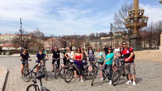 prague 2.5hour classic city bike tour