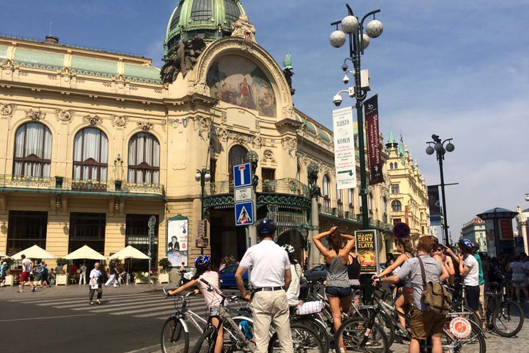布拉格：经典城市自行车之旅